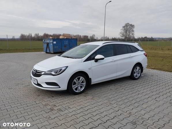 Opel Astra - 1