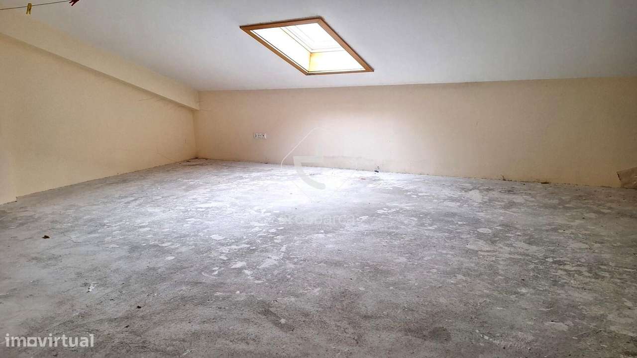 Apartamento T3 com sotão e elevador - Arca - Ponte de Lima - Grande imagem: 5/32