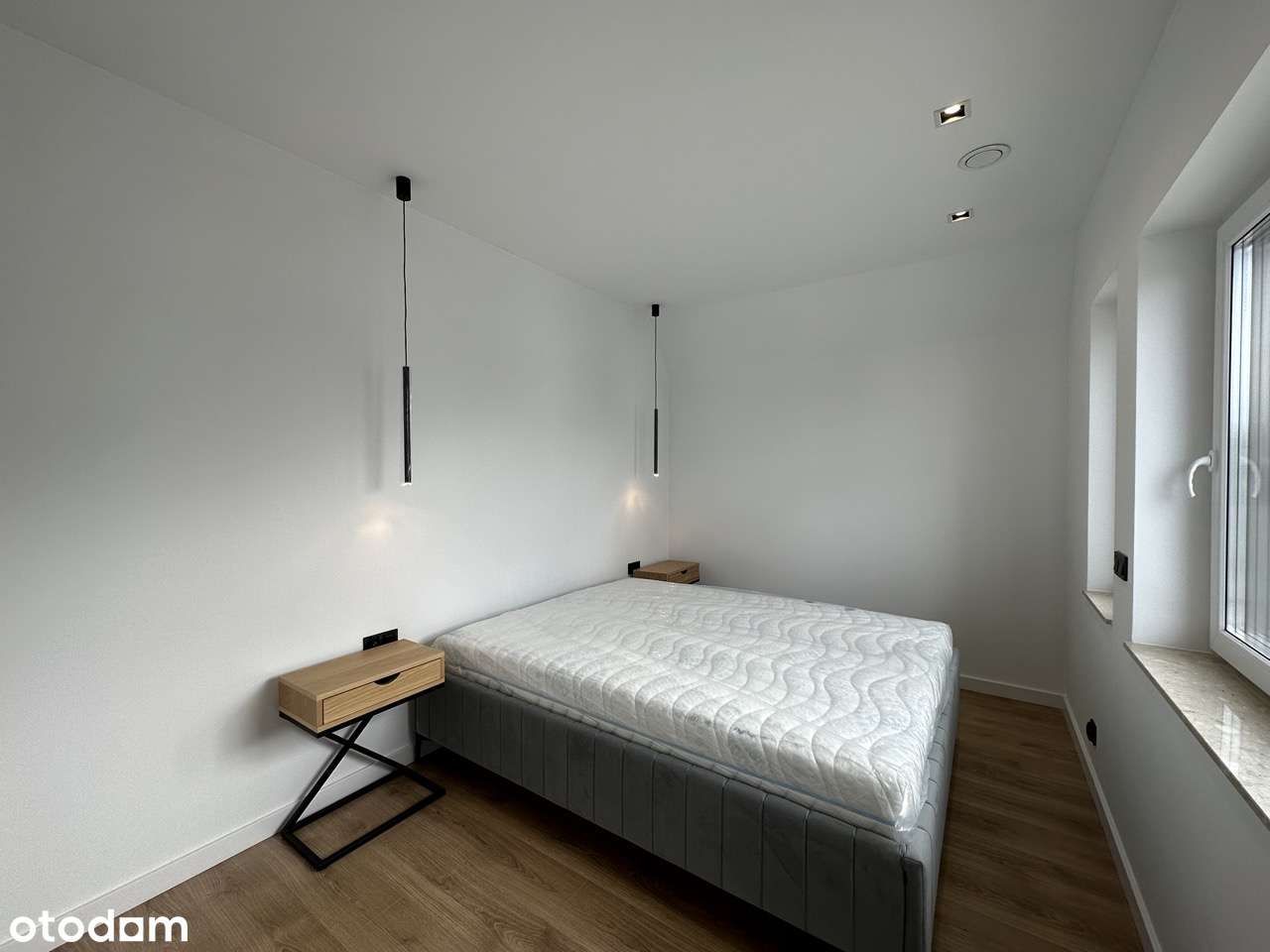 Dom wysoki standard.-12