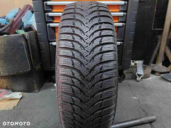 205/60R16 96H Kumho WinterCraft WP51 - 1