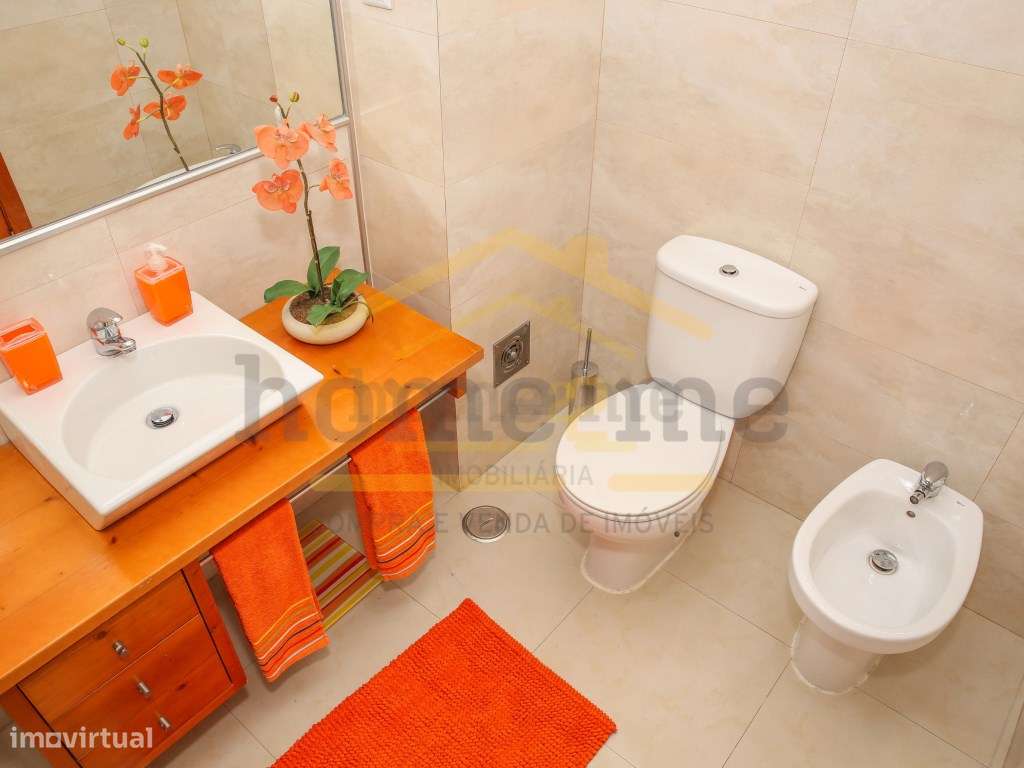 Fantástico Apartamento T2 com 2 varandas e arrecadação-11