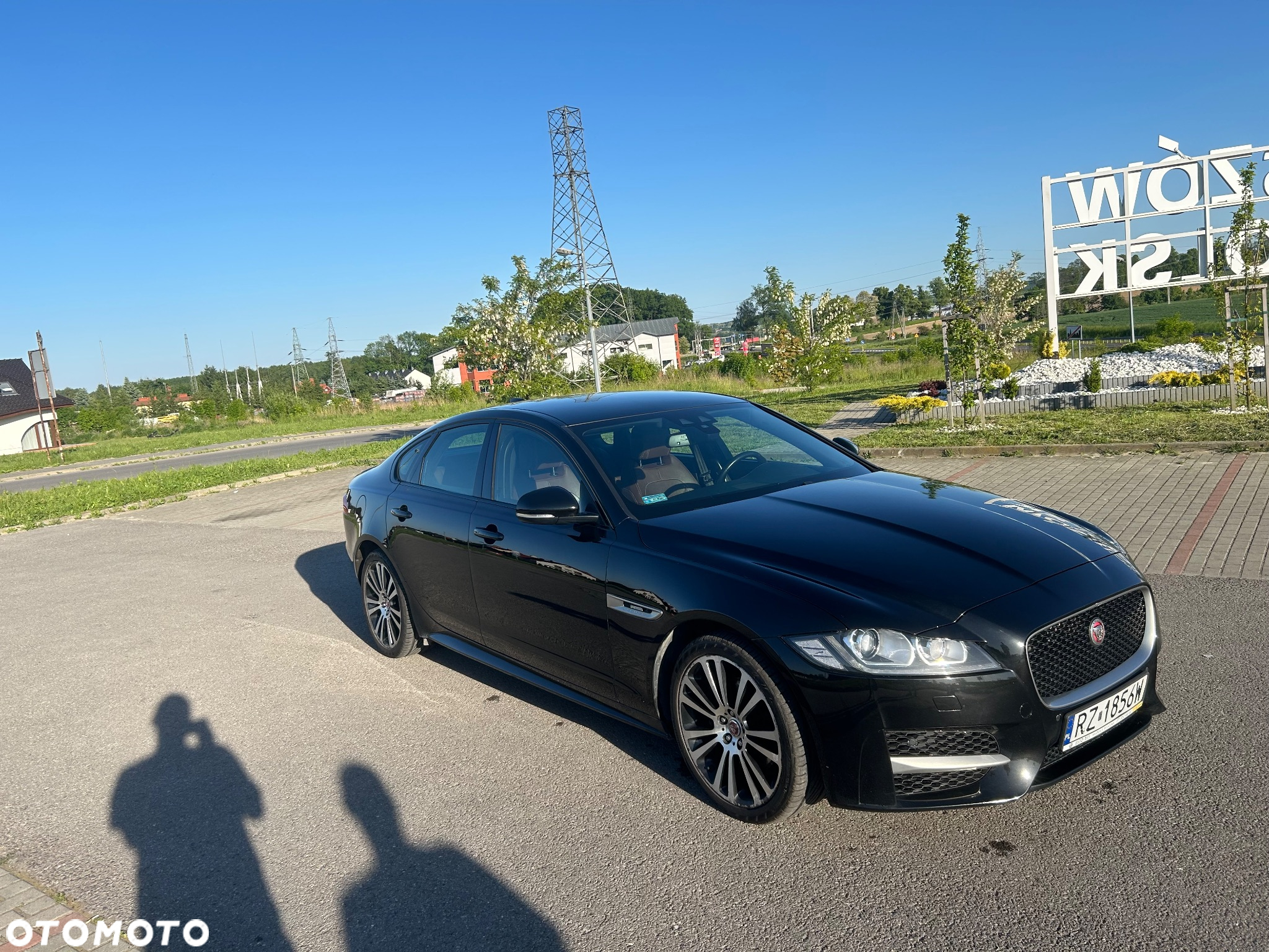 Jaguar XF 2.0 i4D R-Sport - 3