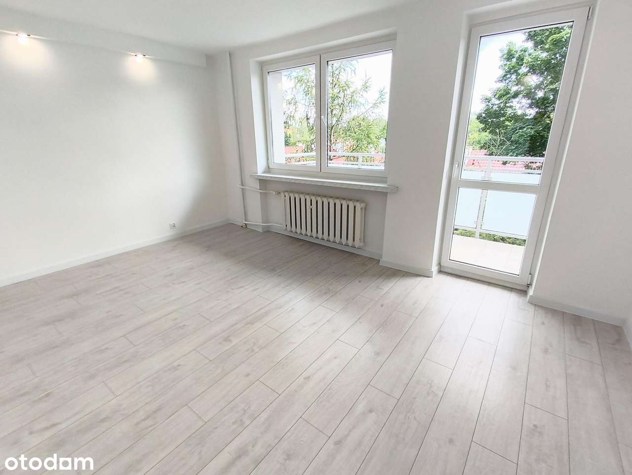 Sosnowiec os. Juliusz ul. Obrońców Warszawy⭐40m2 / 2 pokoje + Balkon!