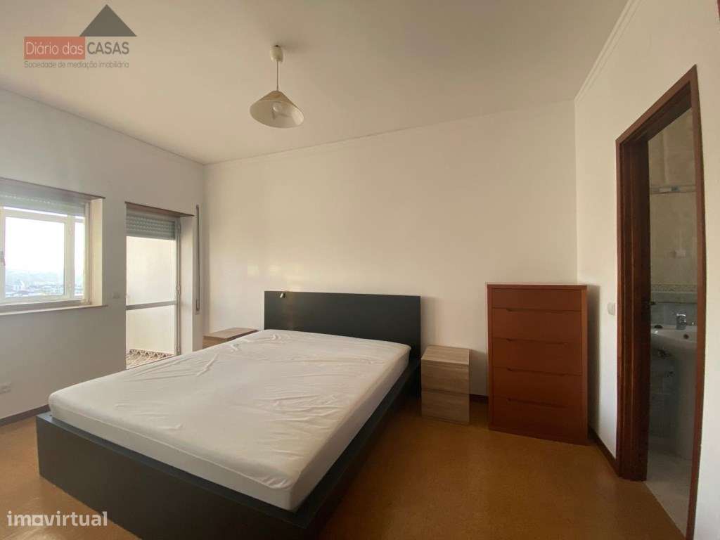 Apartamento T1- Avenida Dr. Dias da Silva - Grande imagem: 5/11