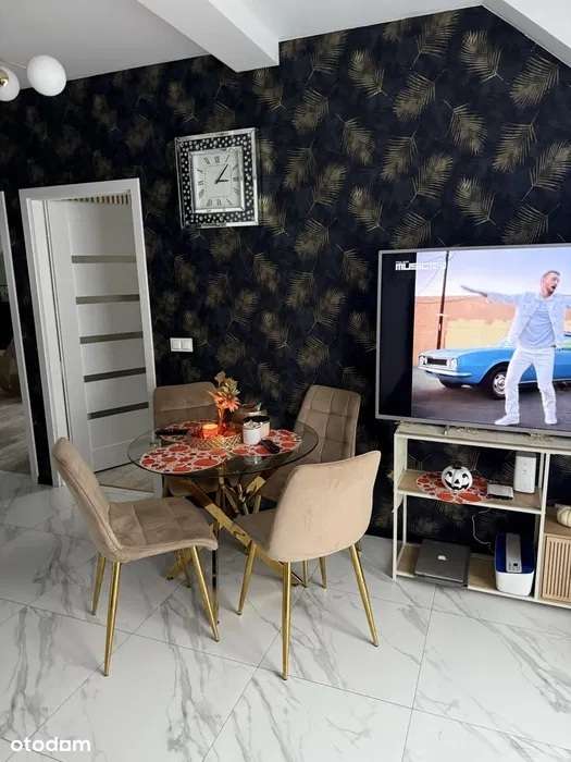 3 Pok 54m2+ Strych w Rumi przy Lesie!-3