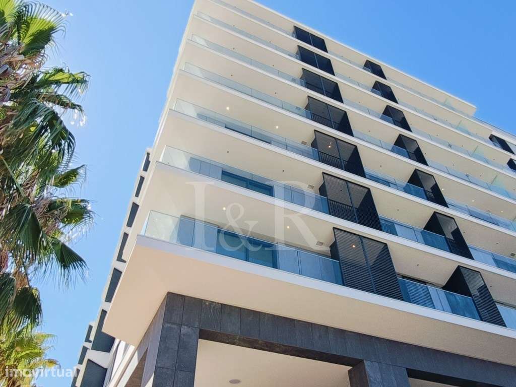 Apartamento T3 com varanda e estacionamento na Praça de Espanha, Li...-11