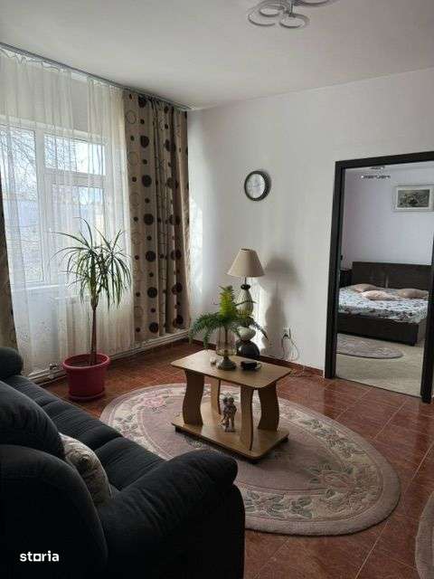 Apartament 3 camere Centru - Imagine principală: 3/5