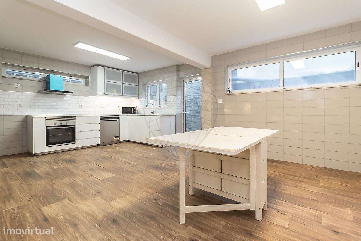 Moradia T2 para venda - Grande imagem: 2/33