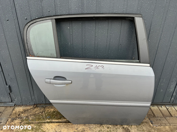 Drzwi tylne tył prawe lewe Opel Signum Z163 - 1