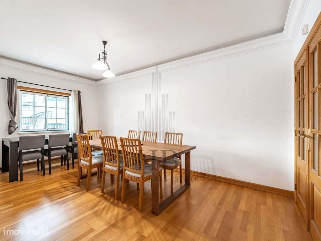 Apartamento T4 em Condomínio Privado com Piscina | Alcabideche | Ca...-13