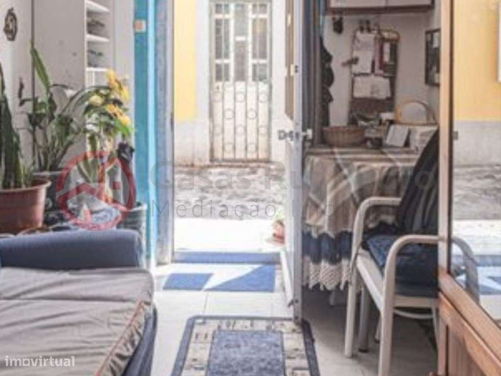 Prédio para Investimento em Olival Basto, Odivelas-4