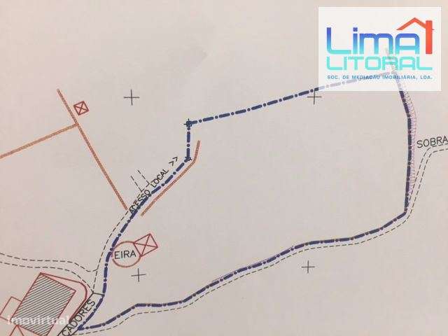 TERRENO COM POTENCIAL CONSTRUTIVO - Grande imagem: 1/4