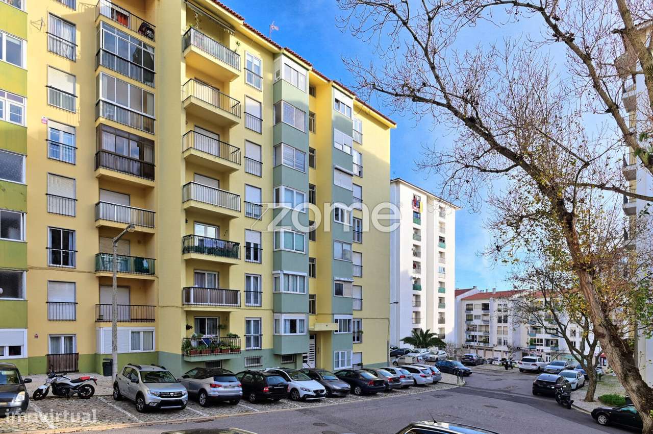 T3 em Alcabideche a 5 minutos das praias da Linha de Cascais - Grande imagem: 2/18