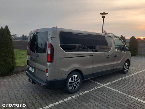 Renault Trafic Grand SpaceClass 1.6 dCi - 3