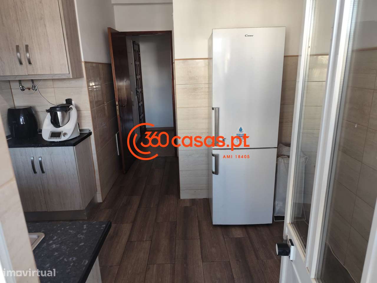 Apartamento T2 com excelentes áreas em Olhão-6