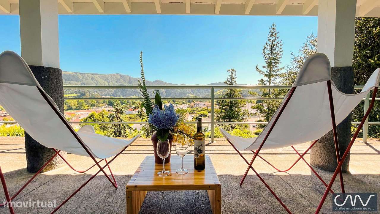 Fantástica Villa T3 com magnífica vista sobre o Vale das Furnas | Valo - Grande imagem: 4/47