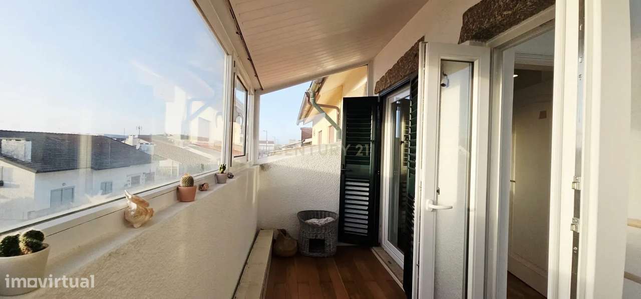 Moradia T3 junto a Praia de Mindelo-25