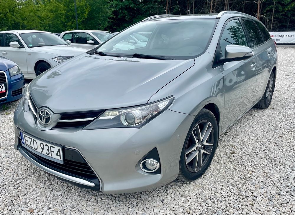 Toyota Auris II 1.4 D-4D Premium 2014