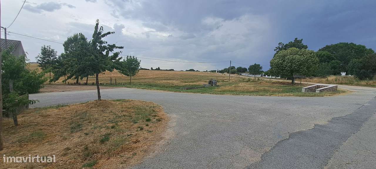 Moradia T3 Venda em Constantim e Cicouro,Miranda do Douro-26