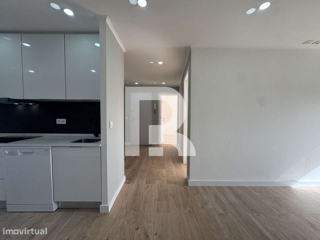 Apartamento T3 com 2 frentes na Damaia - Grande imagem: 5/24