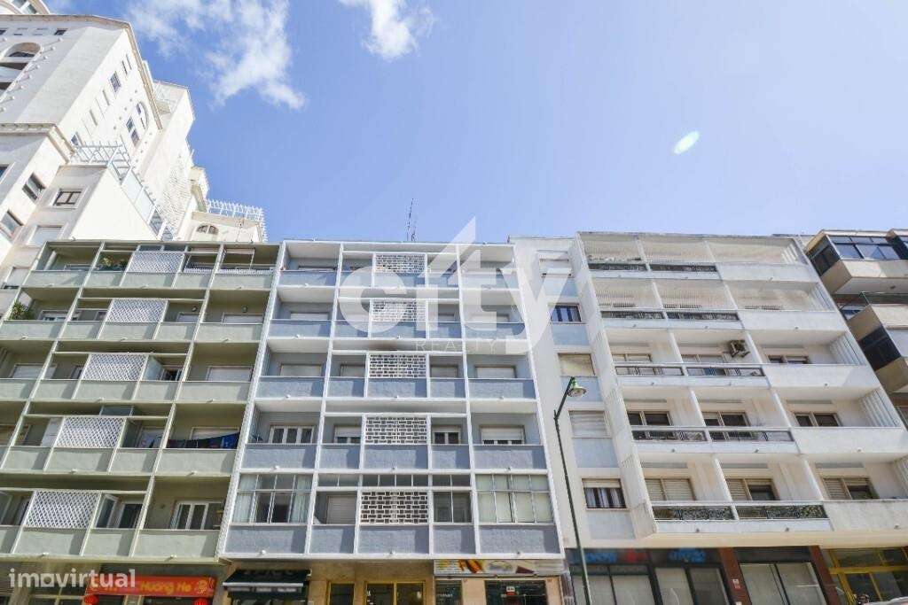 T2 COM COZINHA EQUIPADA JUNTO AO CAMPO PEQUENO - Grande imagem: 2/31