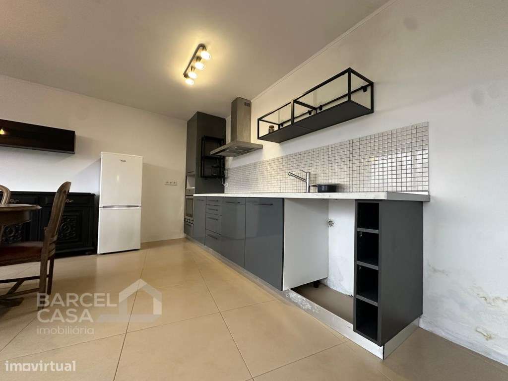 Moradia T3 com duas habitações independentes em Deocriste - Viana d... - Grande imagem: 4/13