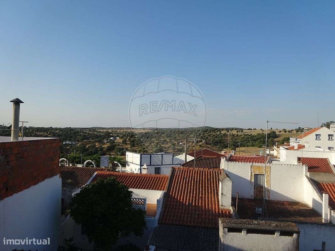 Moradia T3 para venda-8