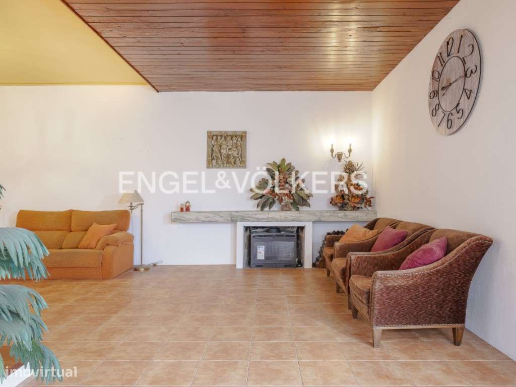 Elegância Costeira em Oeiras: Moradia de Luxo com Vista Mar - Grande imagem: 5/60