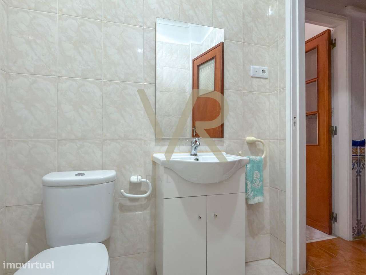 T3 Pronto a Habitar com Potencial de Valorização na Damaia de Cima,-9