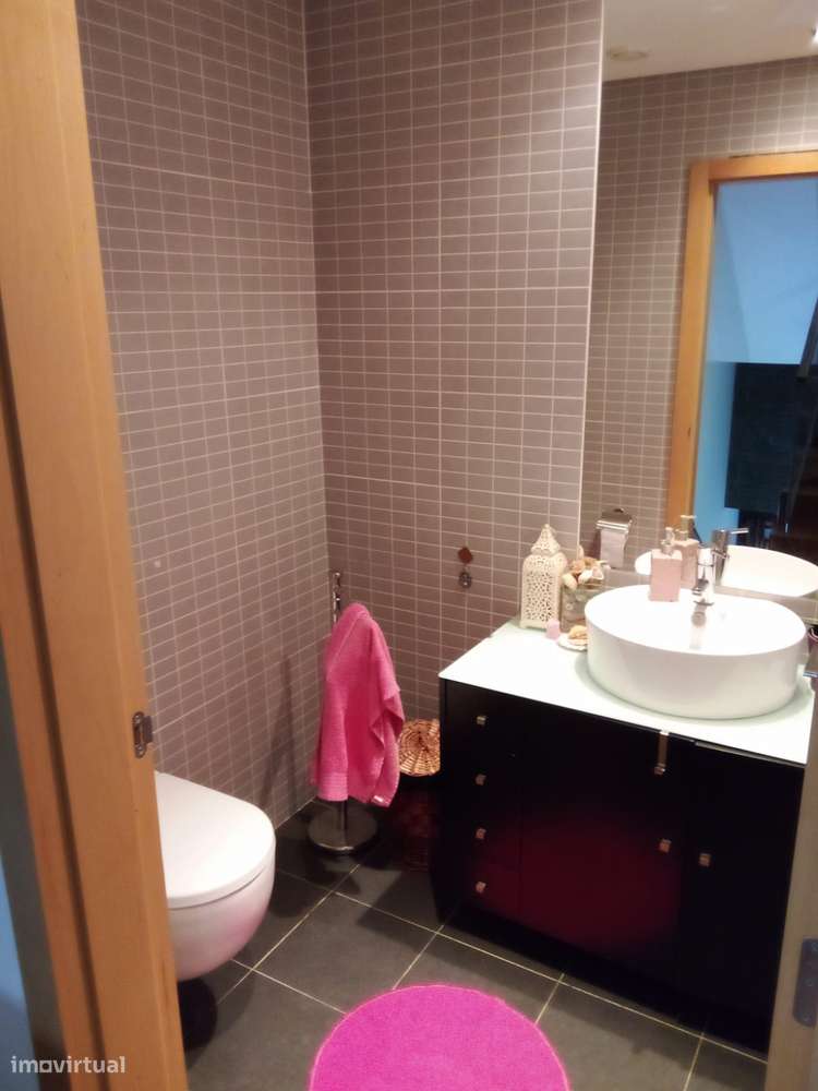 Moradia T3 em Cristelo, Paredes-13