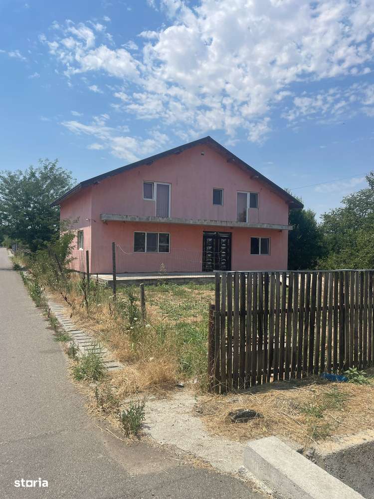 De vanzare casa Tiganesti P+M - Imagine principală: 2/15