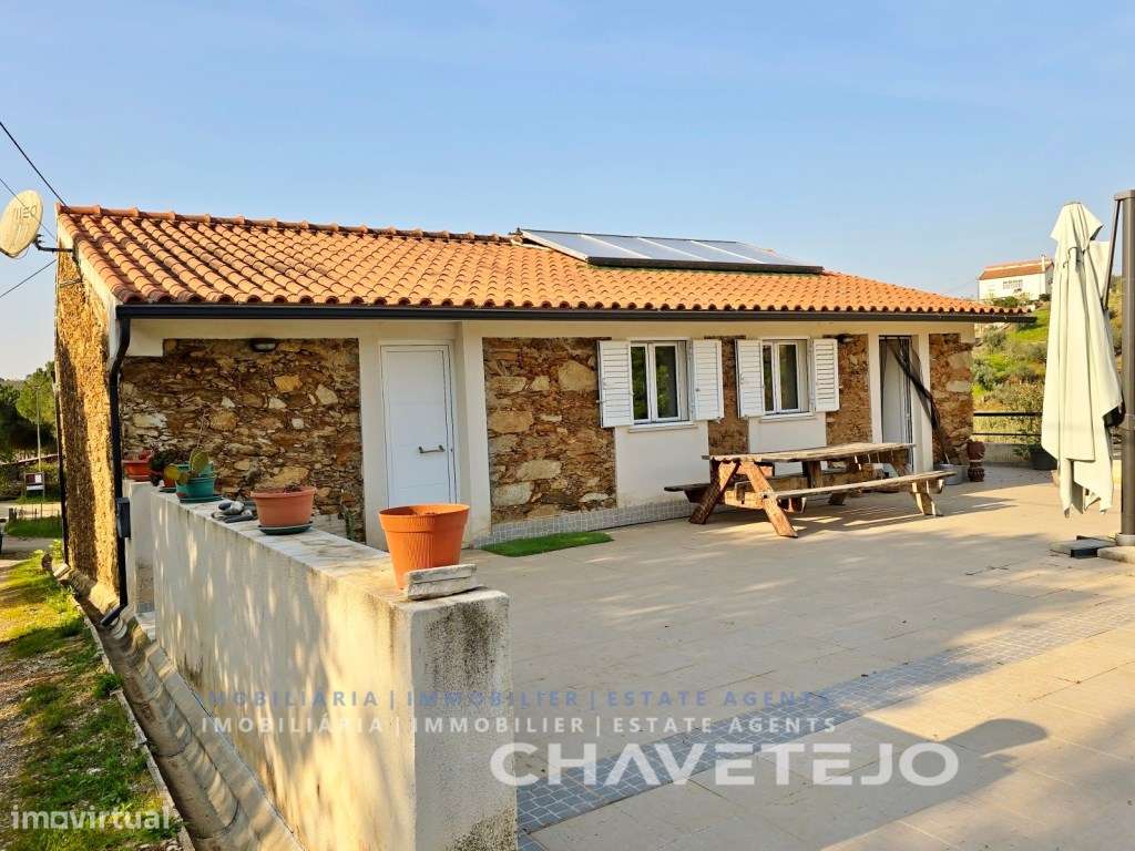OPORTUNIDADE! Moradia em pedra com alojamento local junto à Albufei...-29