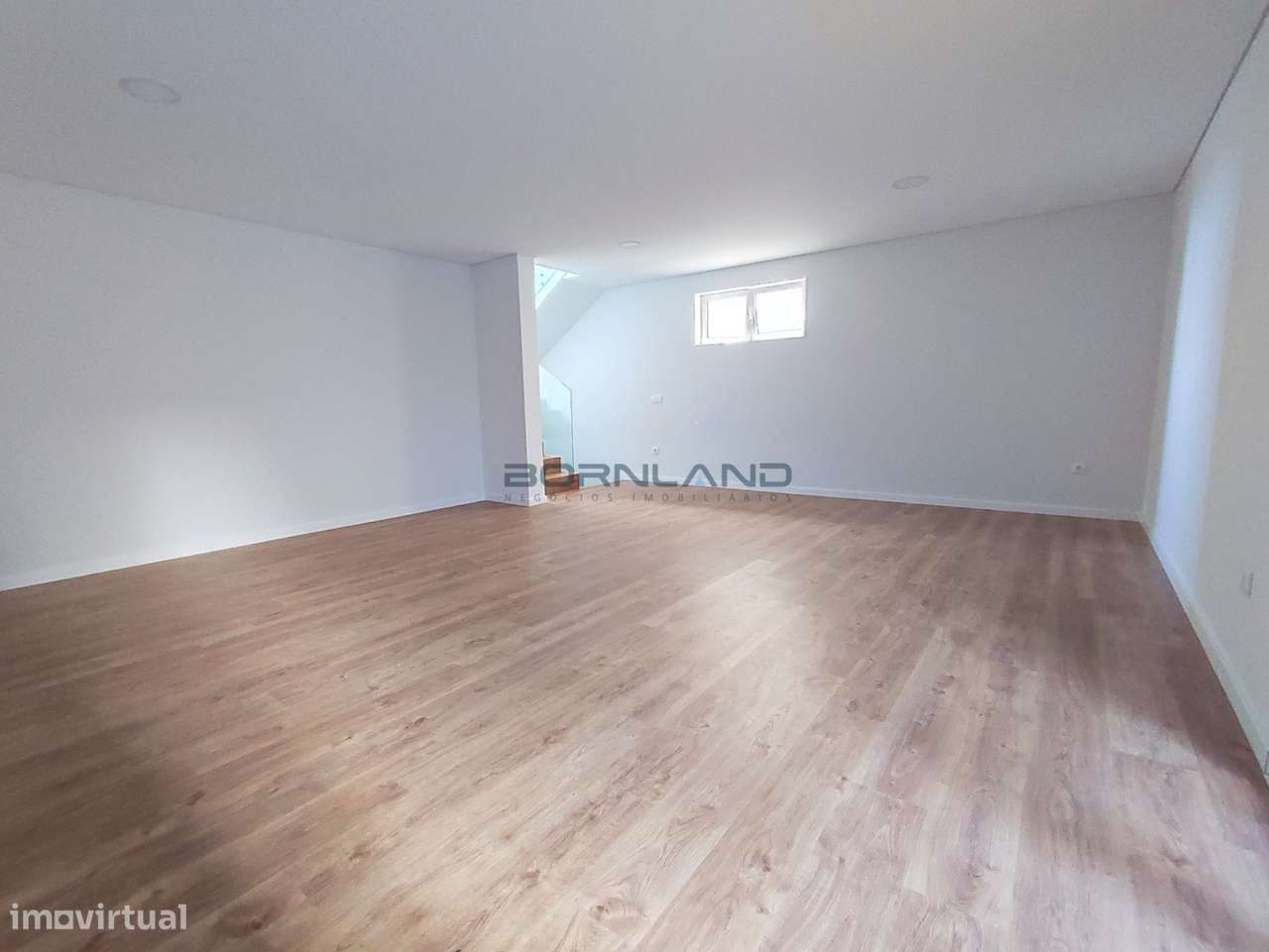 Moradia em Banda T3-10