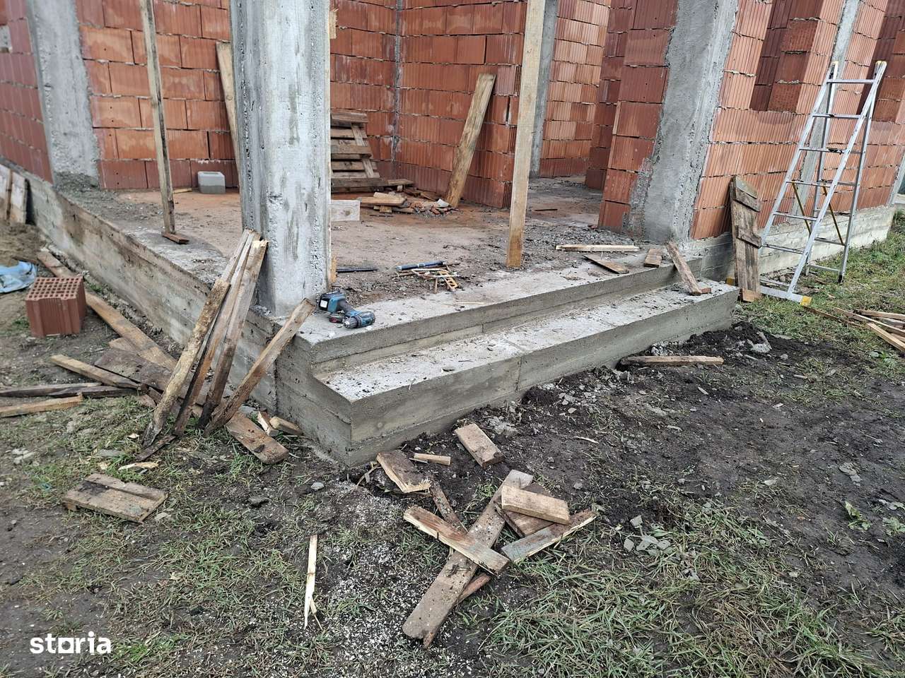 Vanzare casa noua in constructie cu autorizatie Stupini Brasov-12