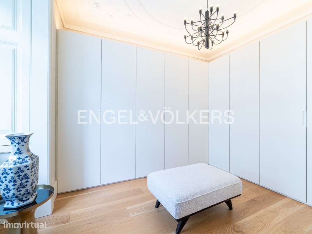 Exclusivo apartamento novo com 5 quartos (4 suites) e 4 lugares de ...-26