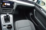 Volkswagen Passat 1.4 TSI BMT Trendline - 24