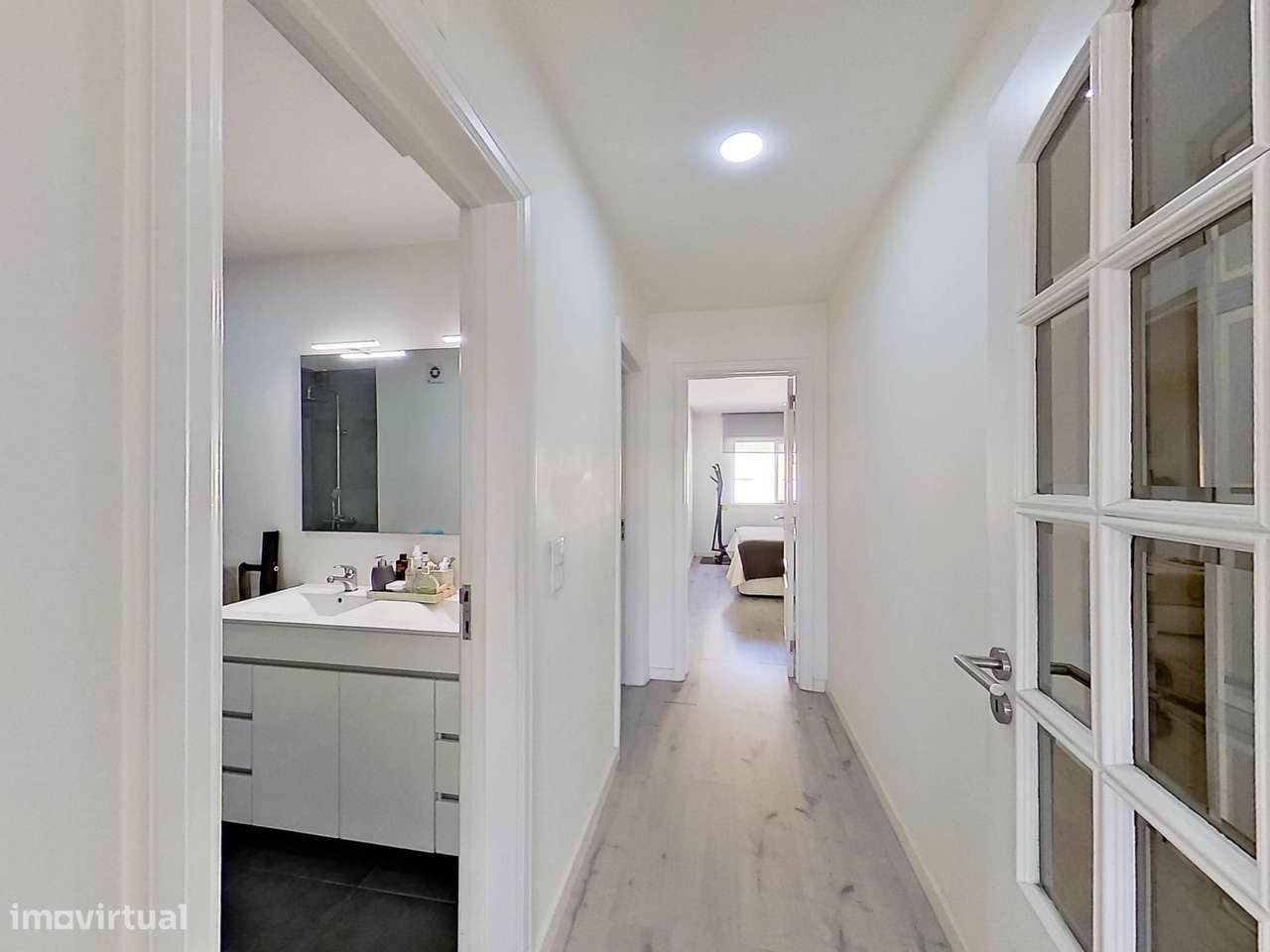EXCELENTE T-2 RENOVADO, COZINHA EQUIPADA, 3 VARANDAS - RESERVADO --8