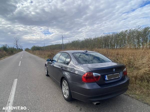 BMW Seria 3 318d DPF Edition Exclusive - 5