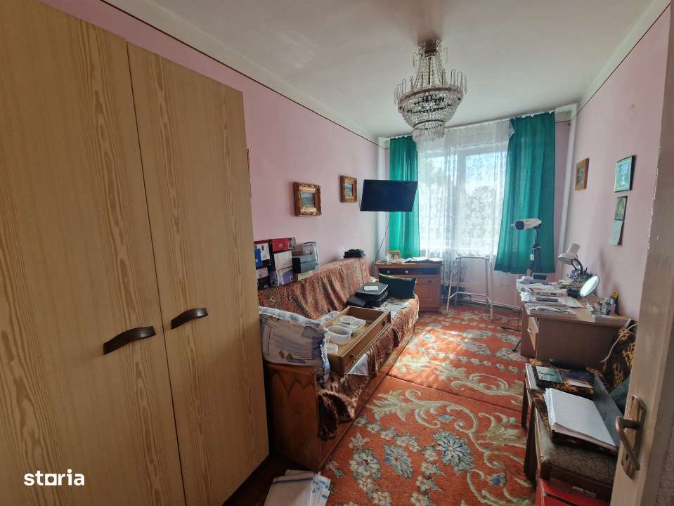 Apartament 3 camere – zona linistita, aproape de Facultatea de Liter - Imagine principală: 4/9