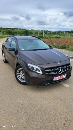 Mercedes-Benz GLA 220 d 4Matic 7G-DCT Style - 1