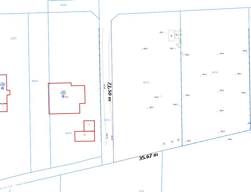 Atrakcyjna działka, woda, prąd-3