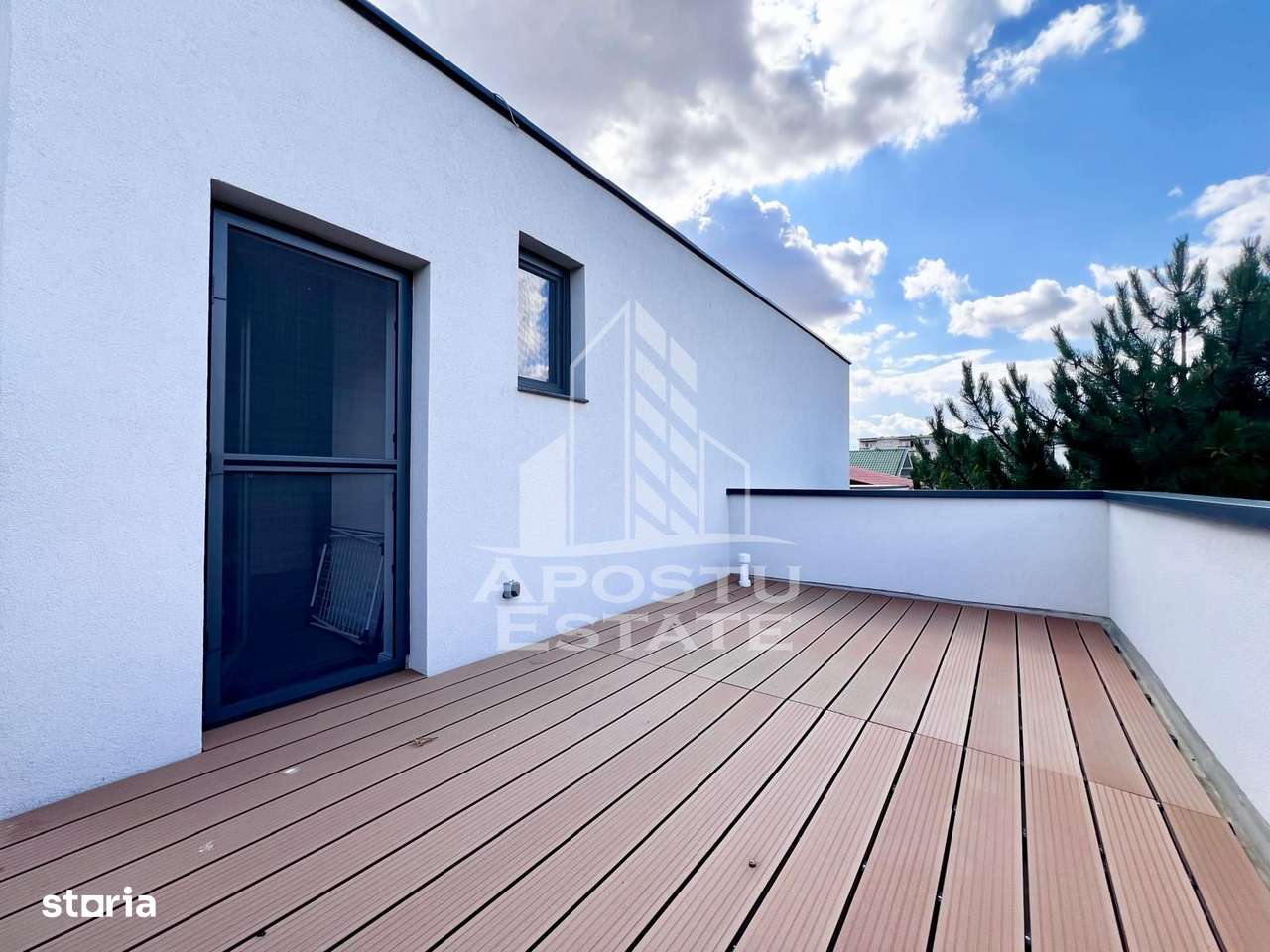 Casa de lux cu 5 camere, 4 bai, piscina privata , zona Aradului - Imagine principală: 2/20