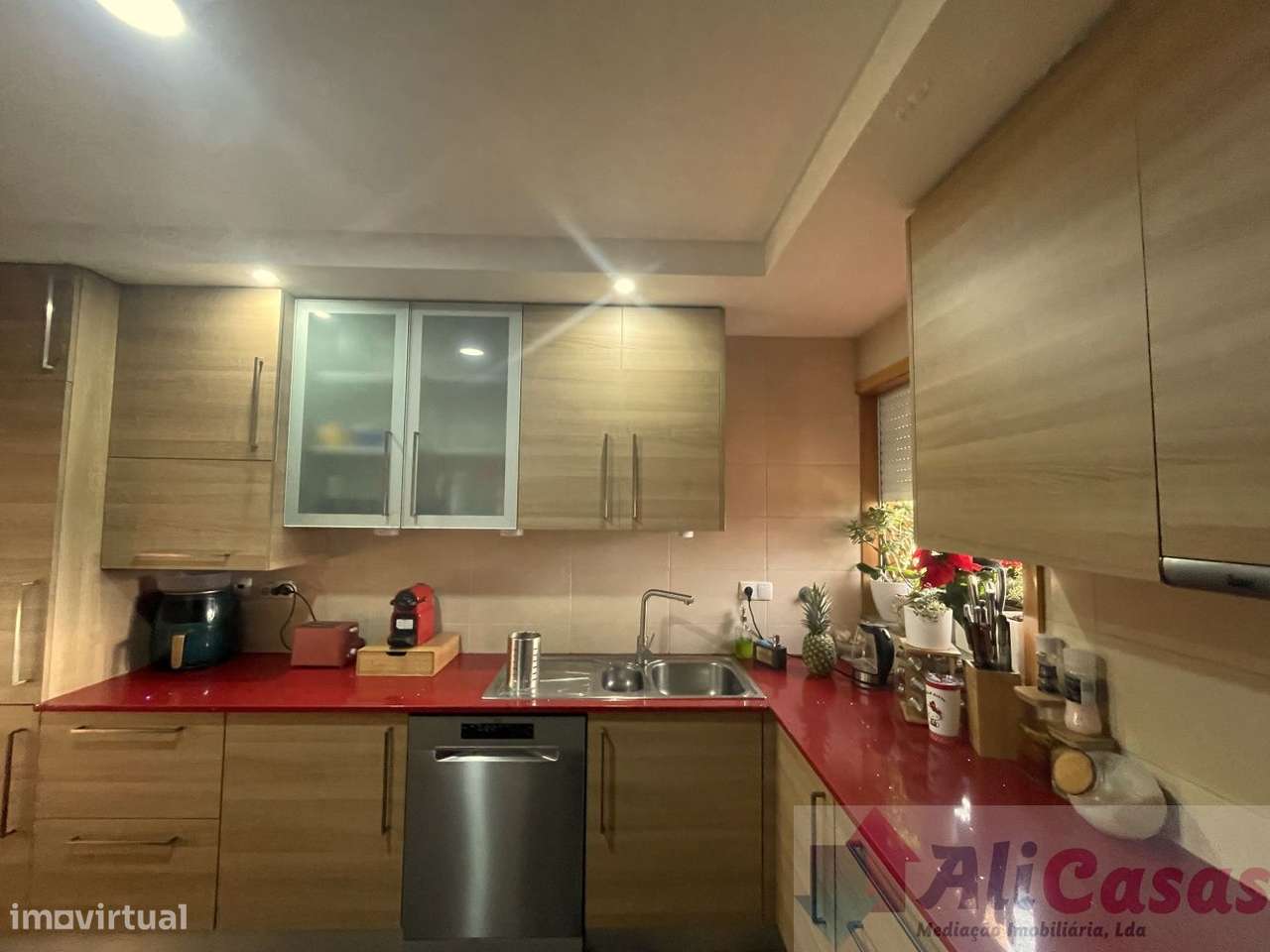 Excelente T3 Último Piso- Lugar de Garagem P/2 carros-10