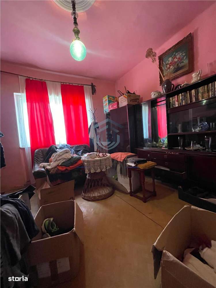 Casa cu 3 camere in Sacueni - Imagine principală: 5/10