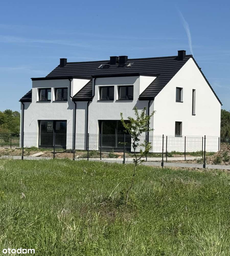 Atrakcyjny Bliżniak w Oławie dom o pow.  128,48 działka 463 +garaż-0