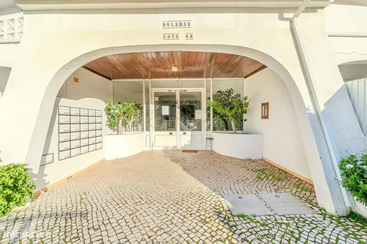 Apartamento T1 com 87m2 a 200m da Praia dos Aveiros - Grande imagem: 5/32