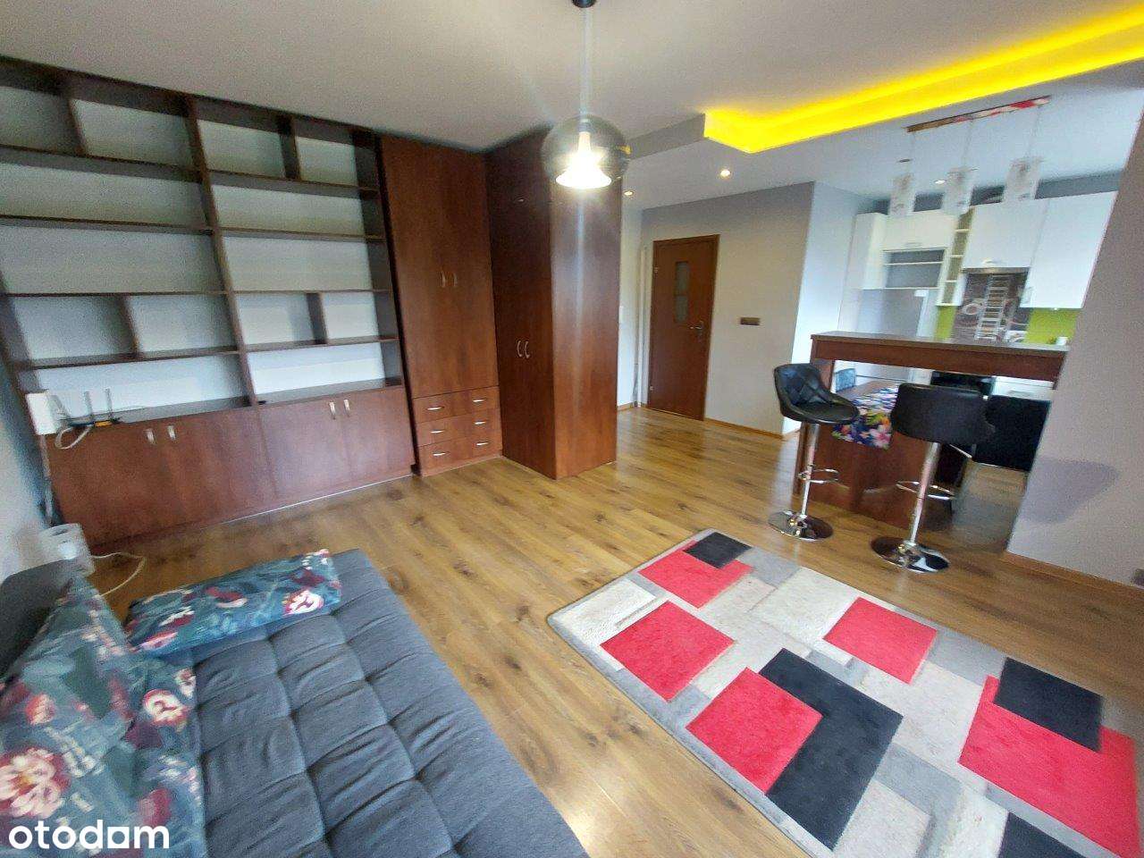 Kawalerka typu studio z balkonem z  pięknym widokiem na zieleń-2