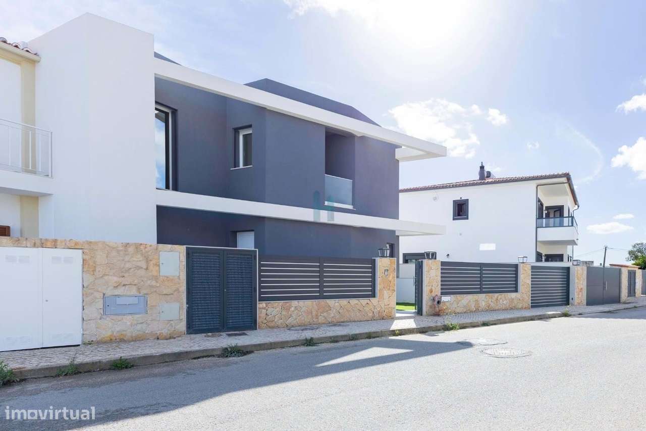 Moradia V3+1 c/ garagem - M.G - Grande imagem: 2/27