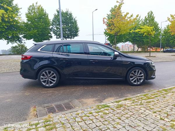 Renault Mégane Sport Tourer 1.5 dCi GT Line - 12