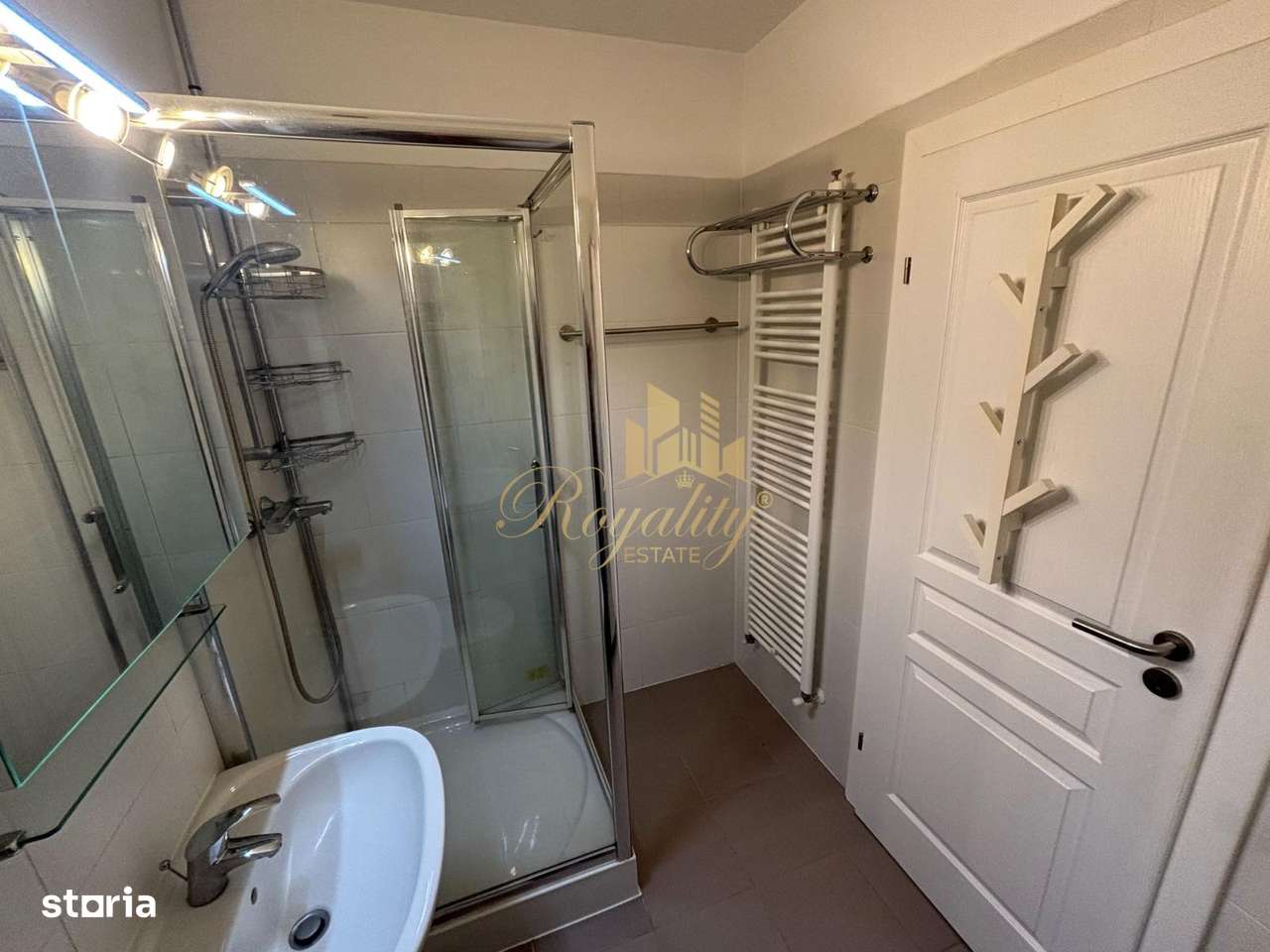 Apartament 3 camere, 70 mp, 2 bai, loc parcare- Zona Lipovei-15